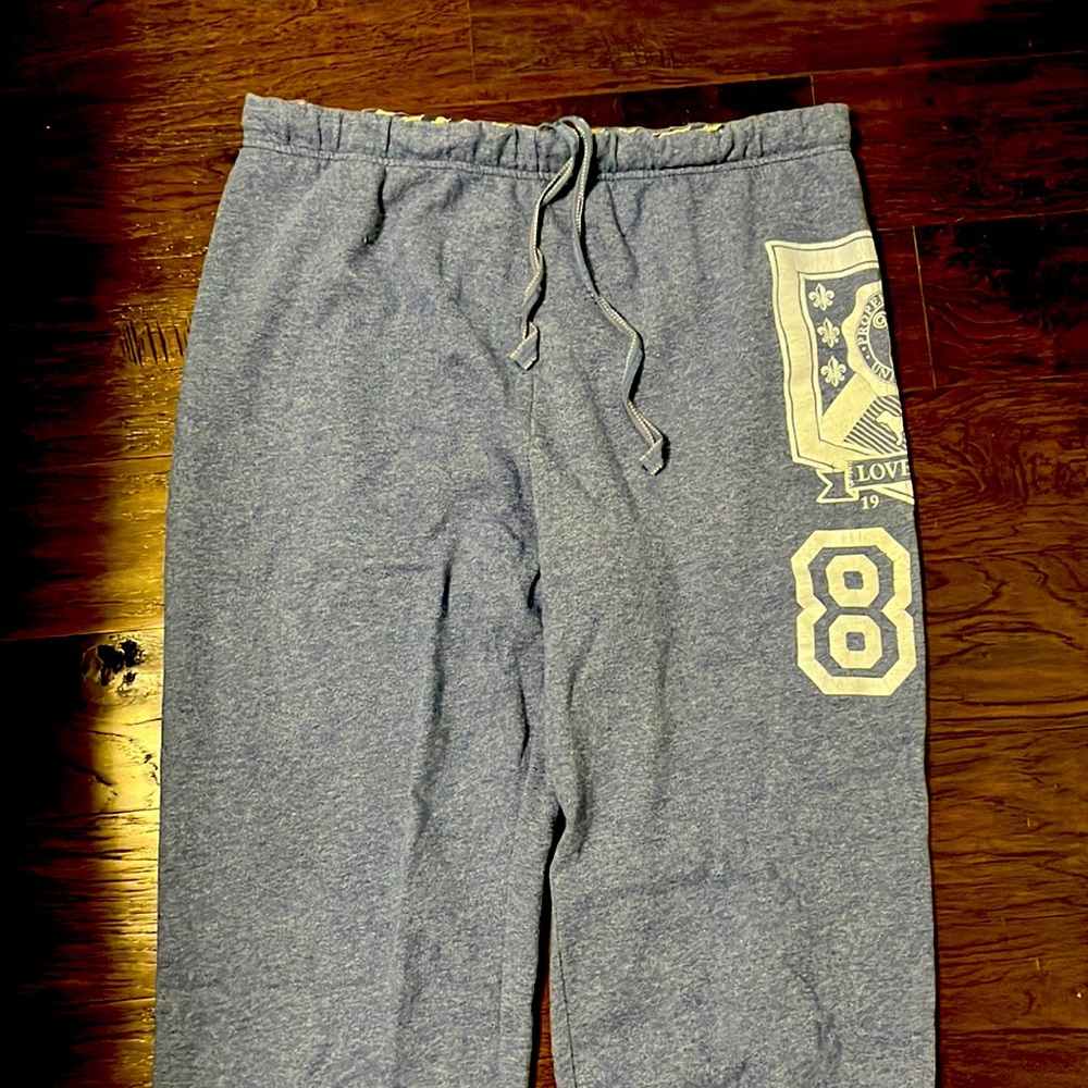 Love pink sweatpants